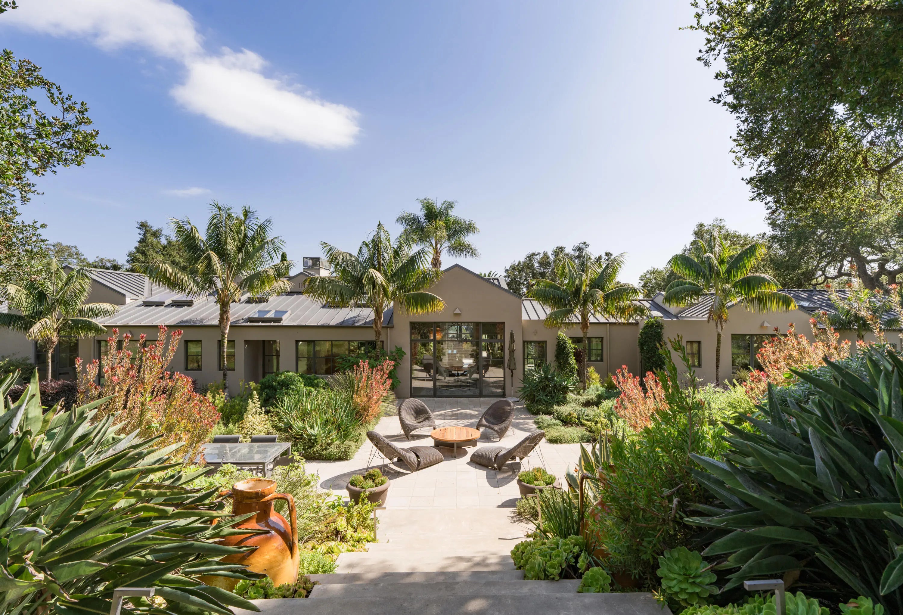 Photo of Listing #25-3530