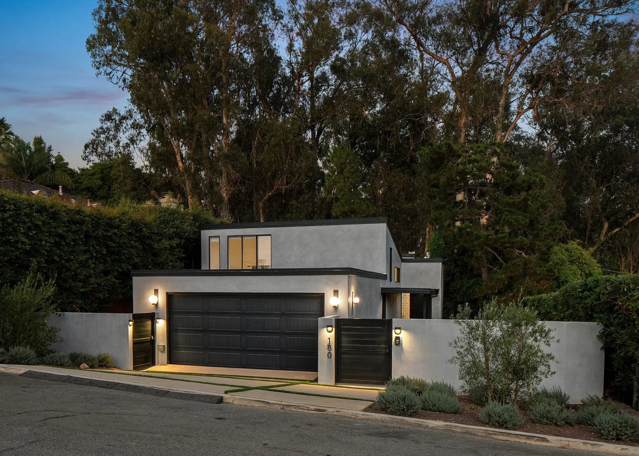 Photo of Listing #25-3650