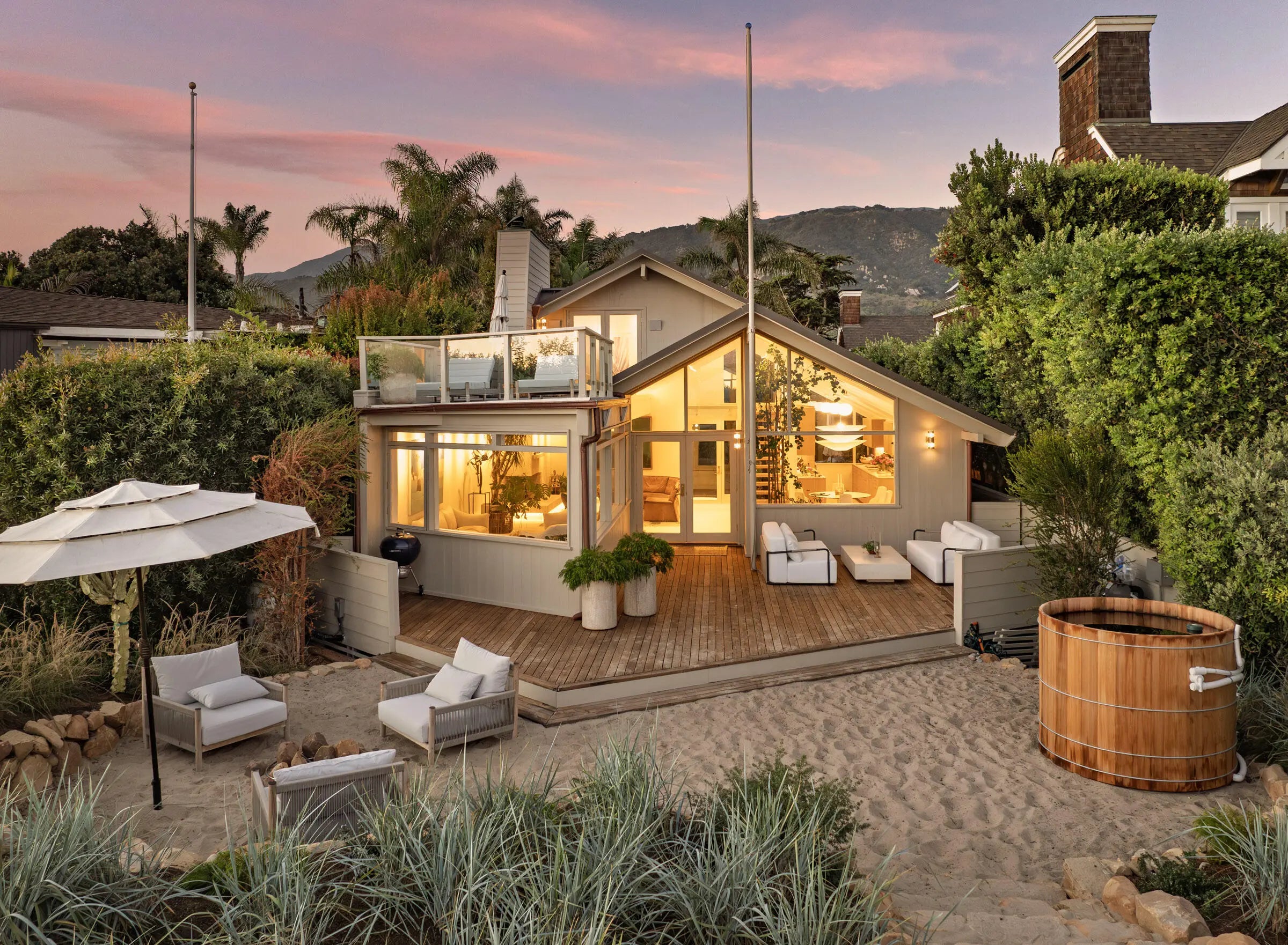 Photo of Listing #25-3687