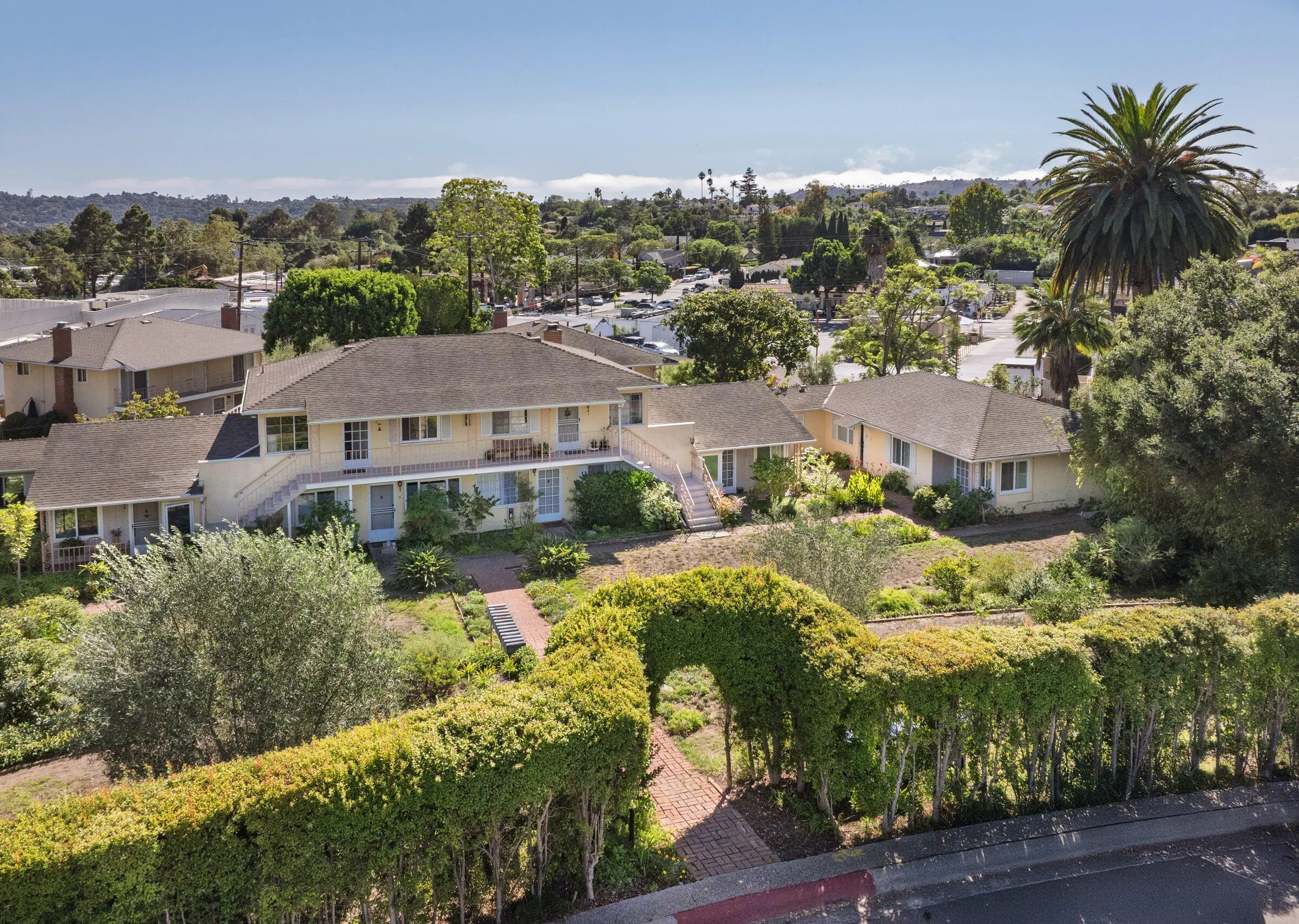 Photo of Listing #25-3703