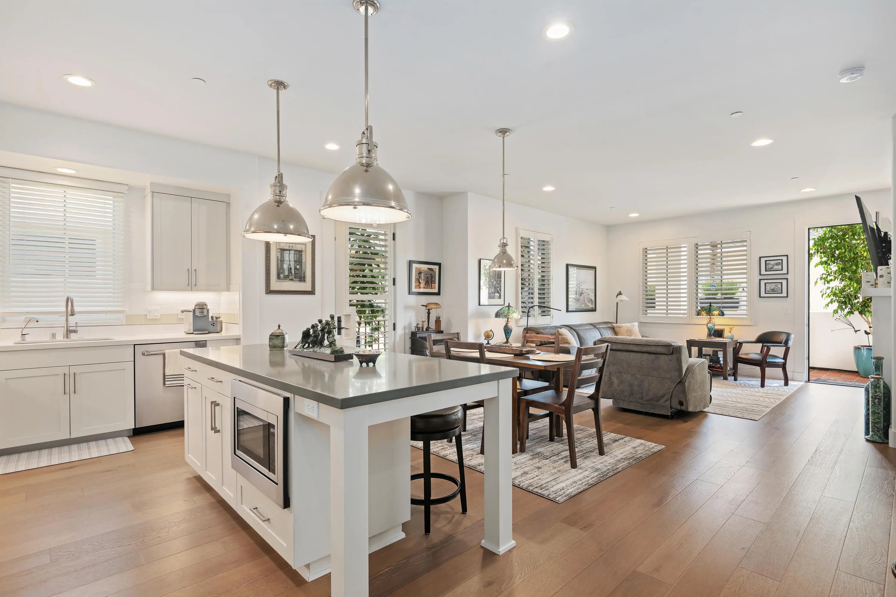 Photo of Listing #25-3788