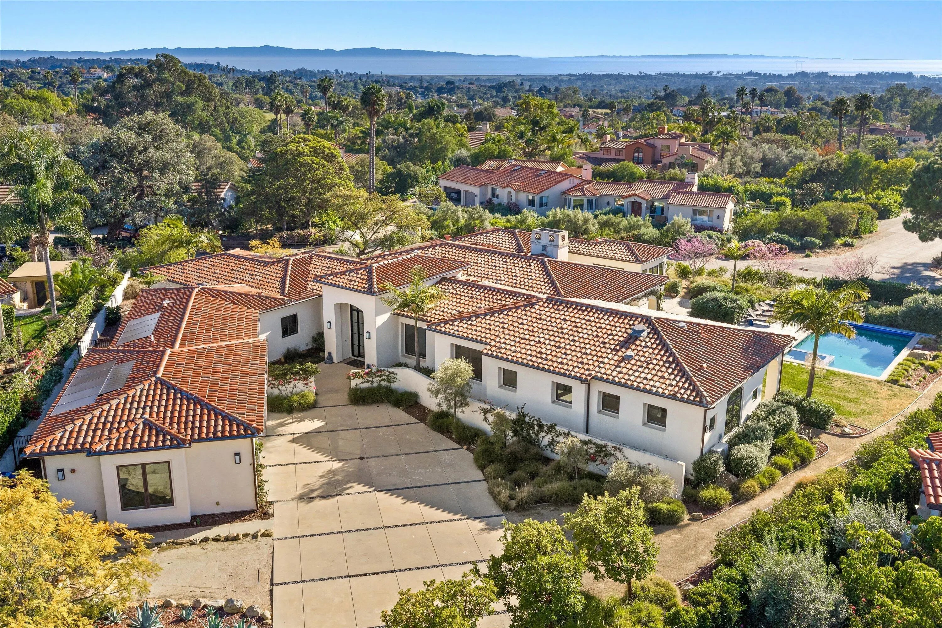 Photo of Listing #25-3812