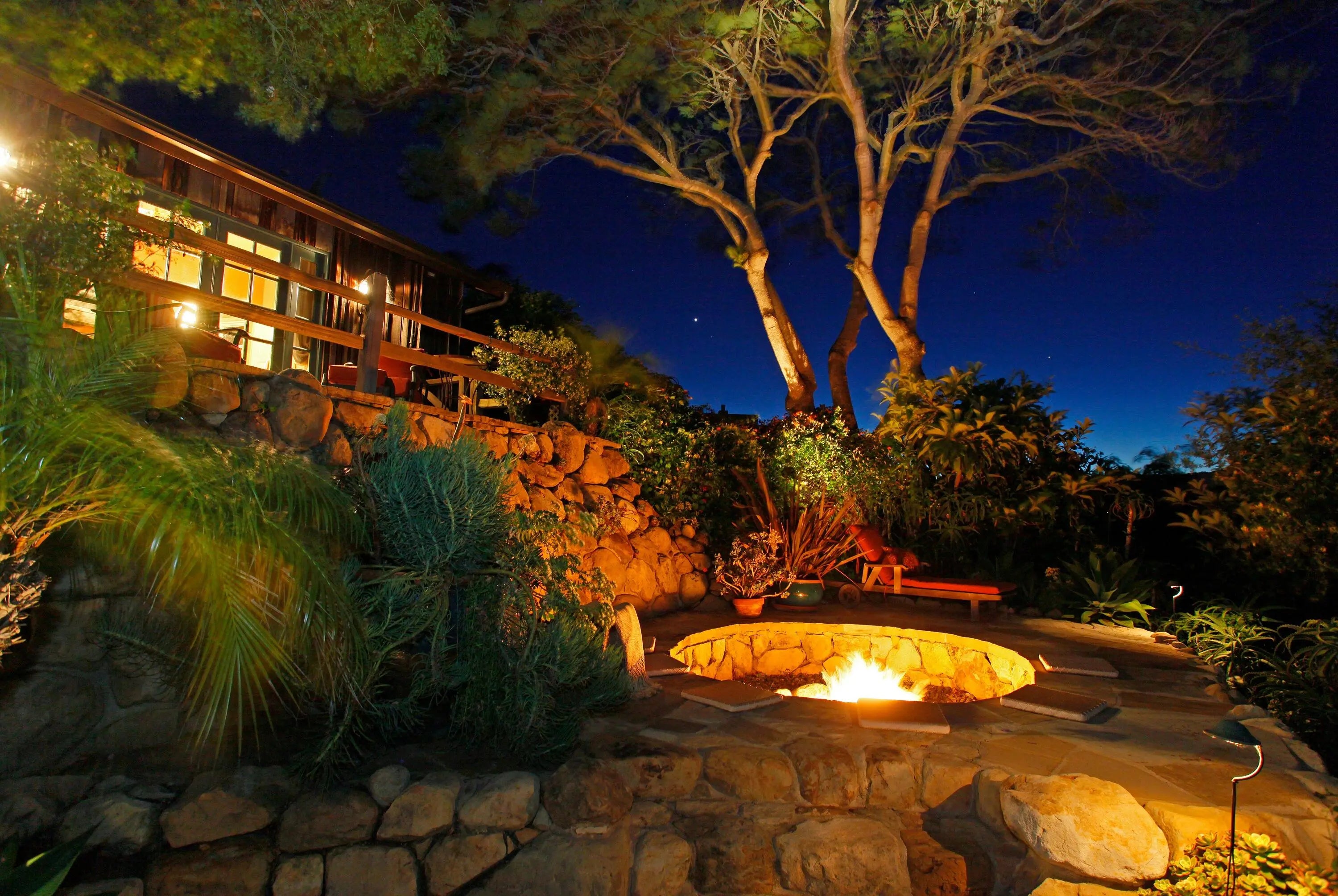 Photo of Listing #25-3897