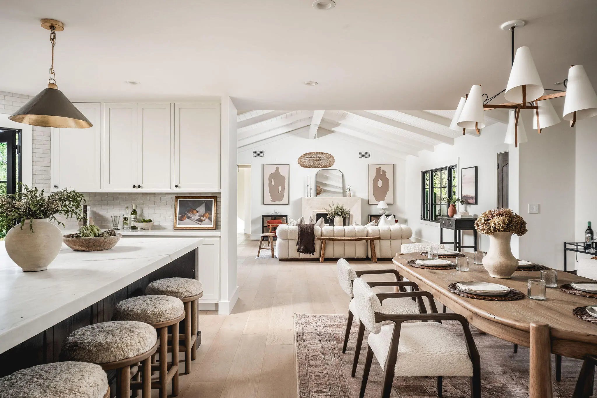 Photo of Listing #25-4000