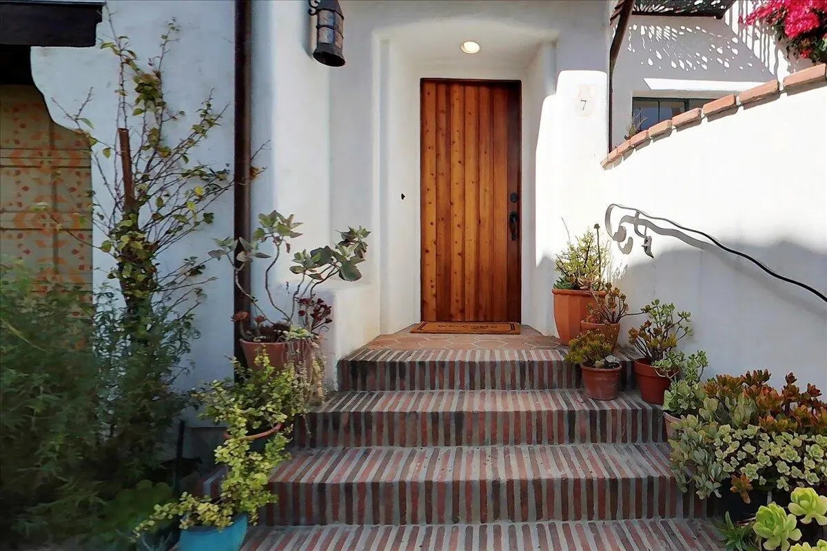 Photo of Listing #25-4177