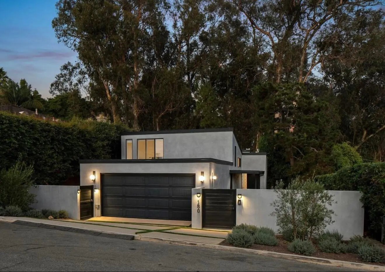 Photo of Listing #25-4423