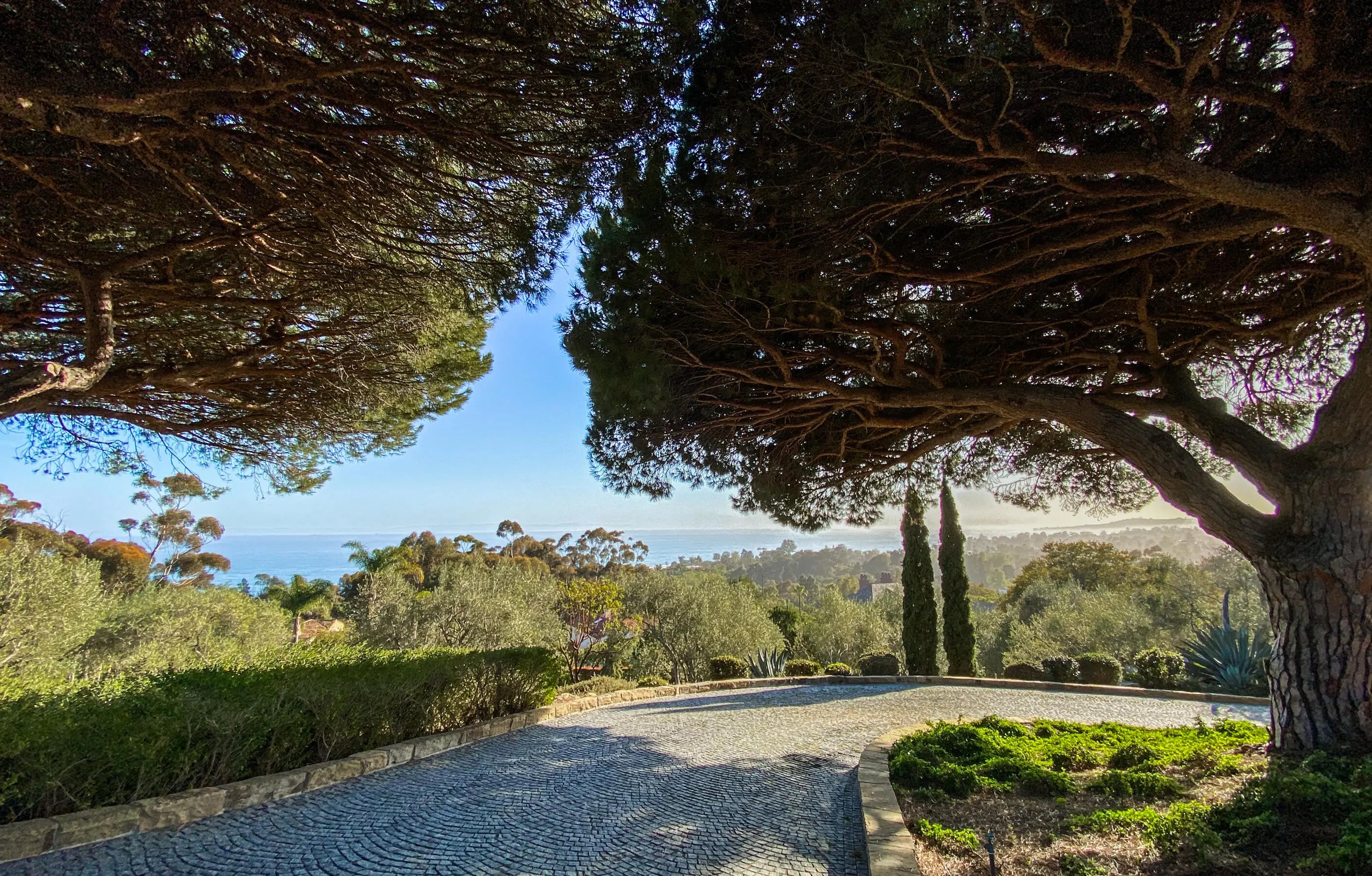 Photo of Listing #26-33