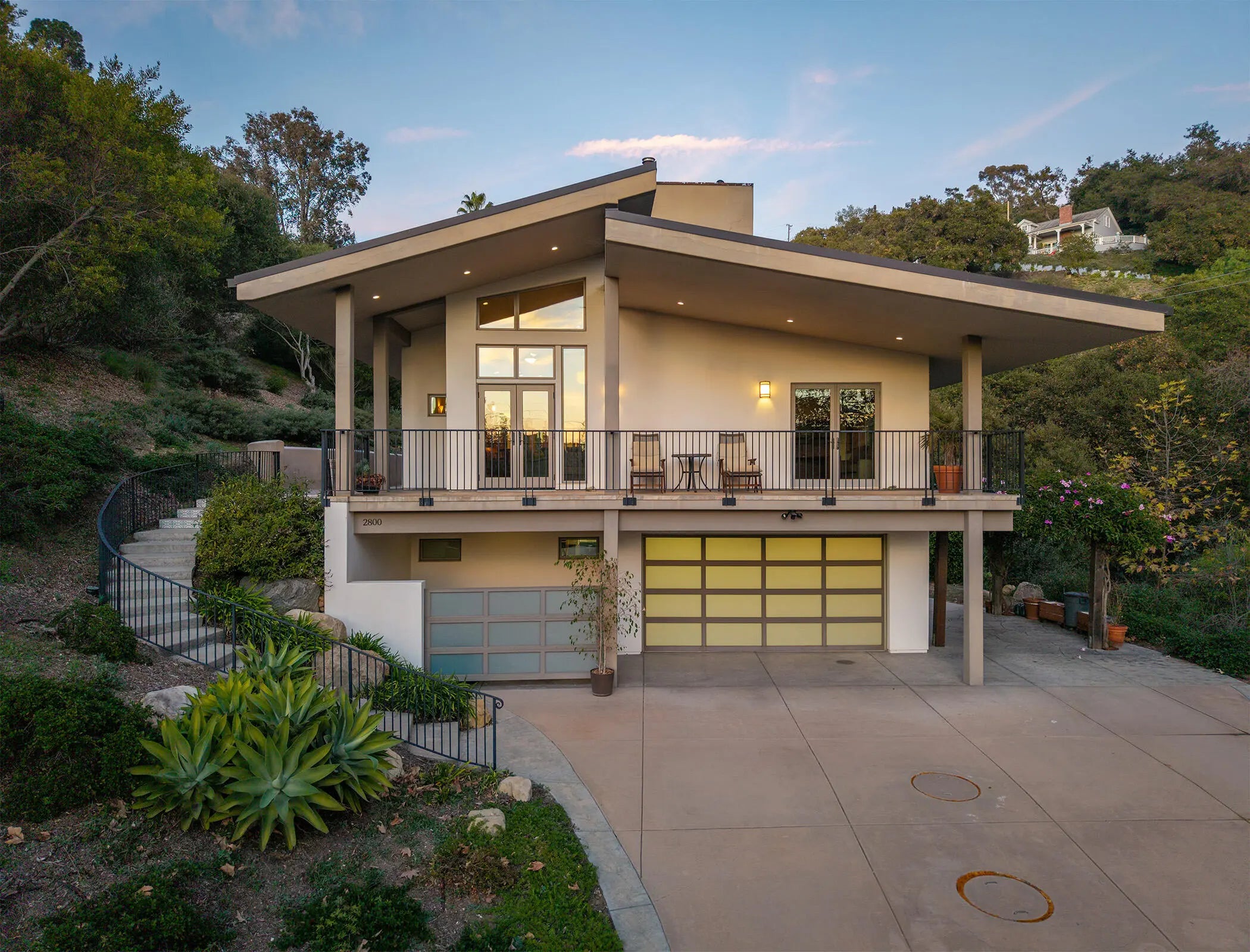 Photo of Listing #26-196