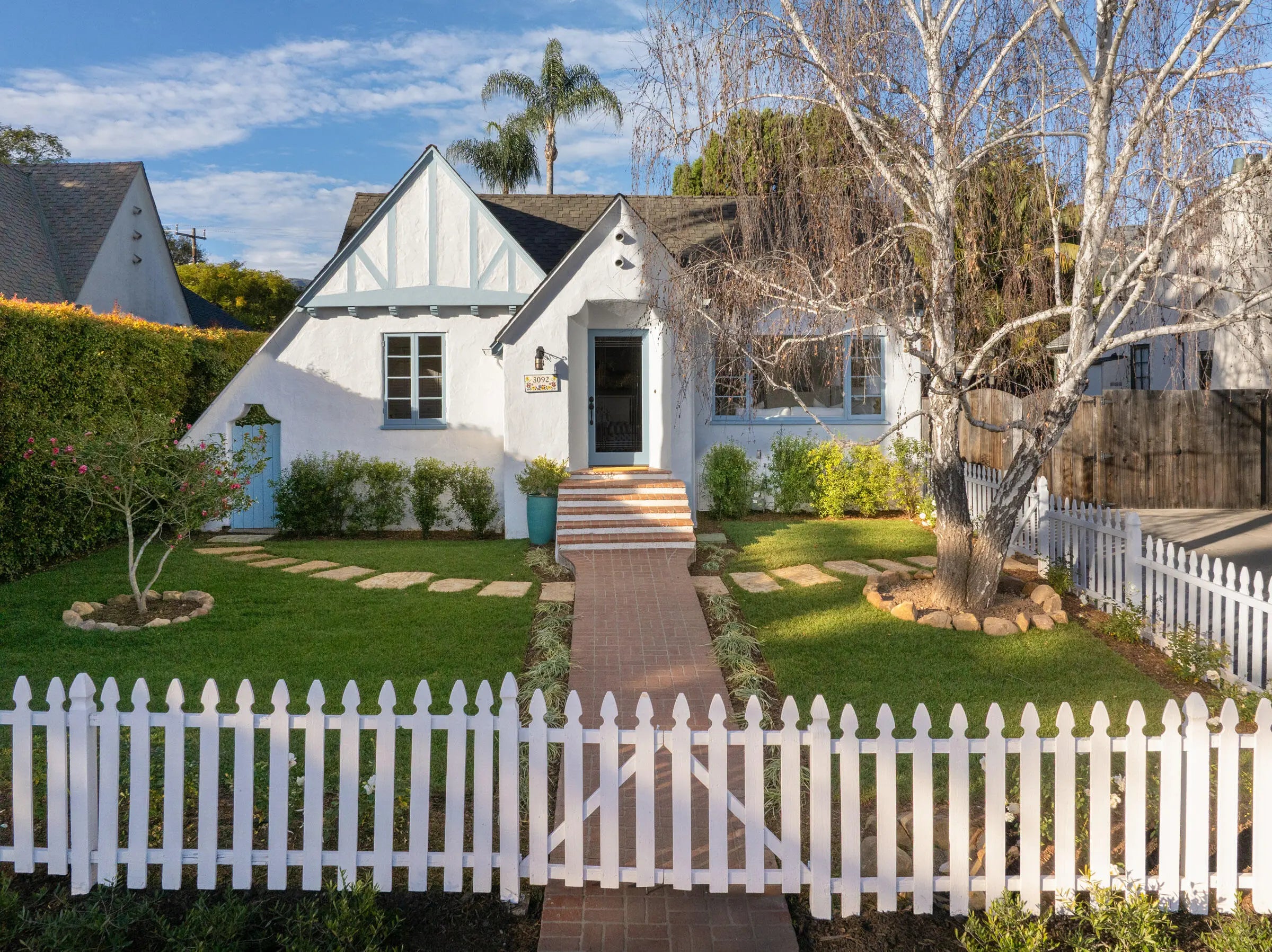 Photo of Listing #26-199