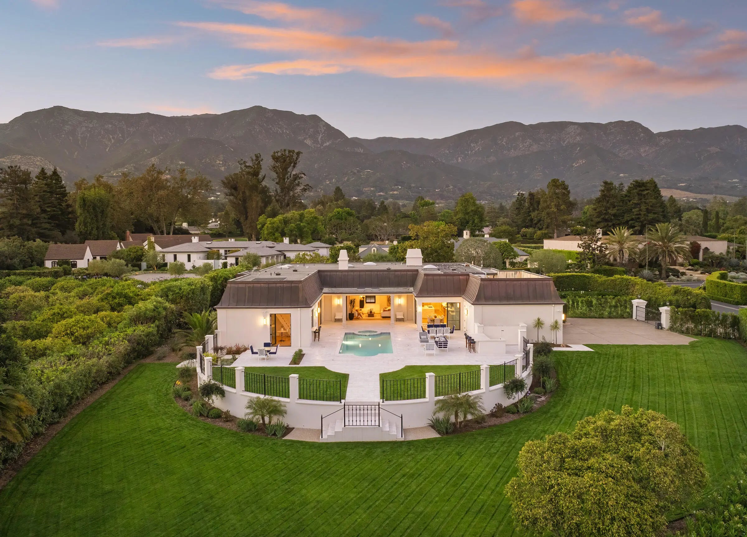 Photo of Listing #26-192