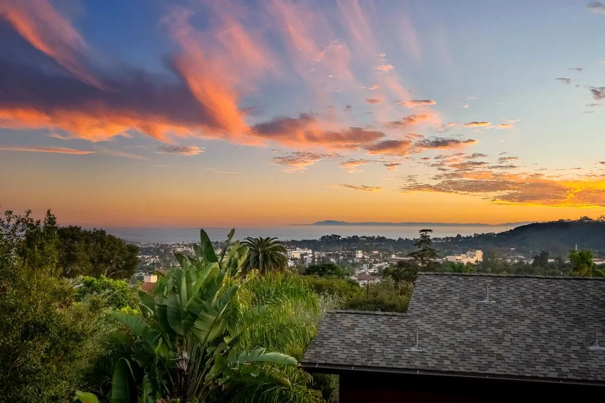 Photo of Listing #26-517