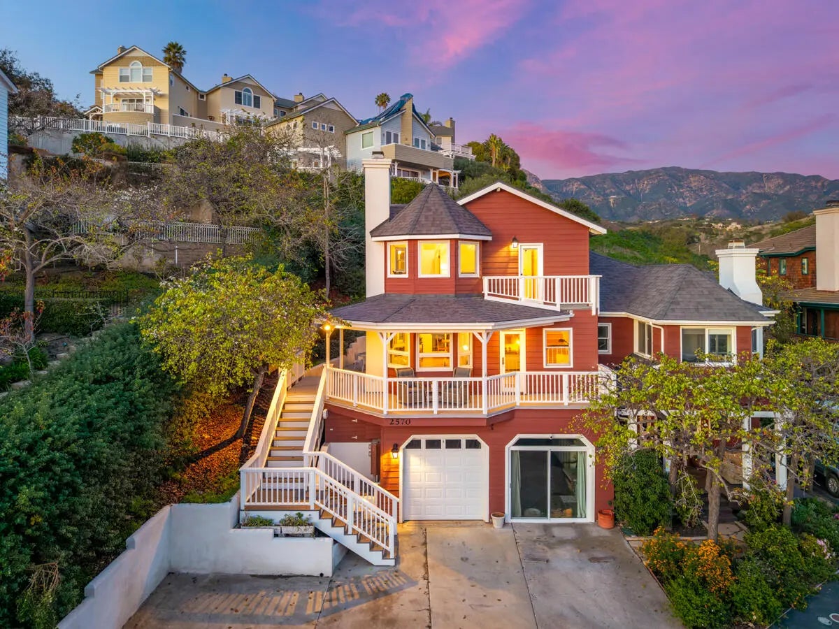 Photo of Listing #26-432