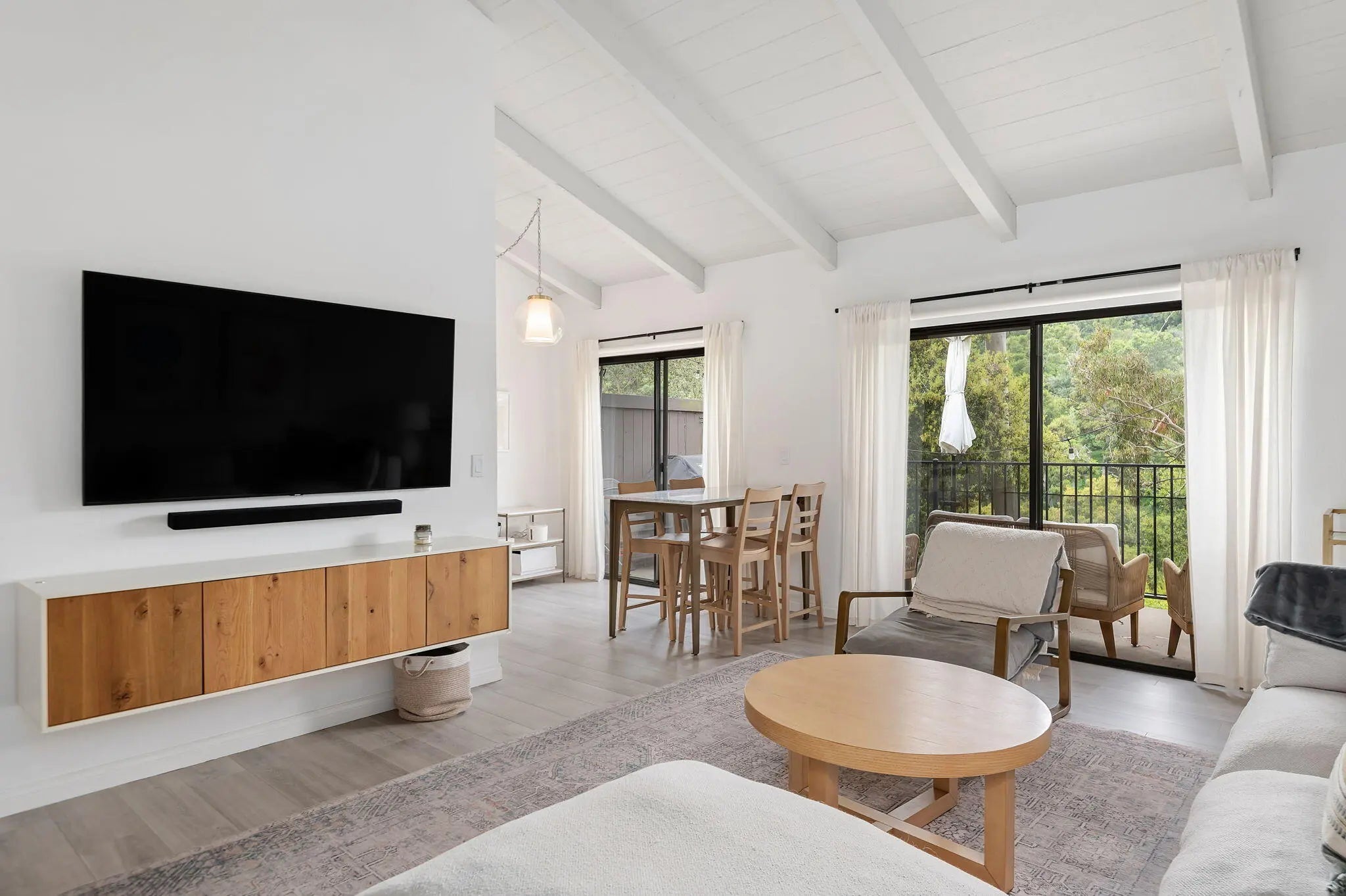 Photo of Listing #26-599