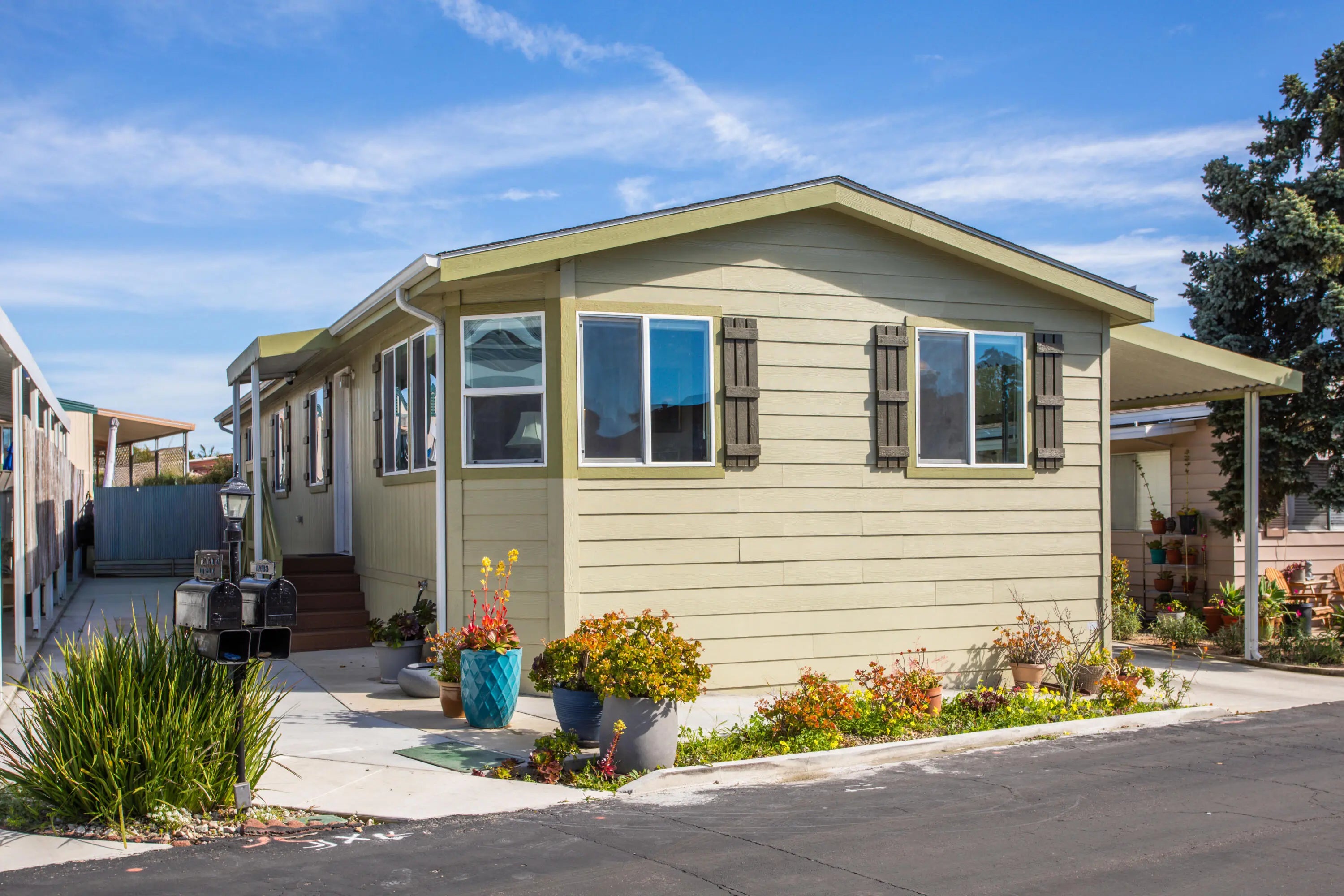 Photo of Listing #26-605