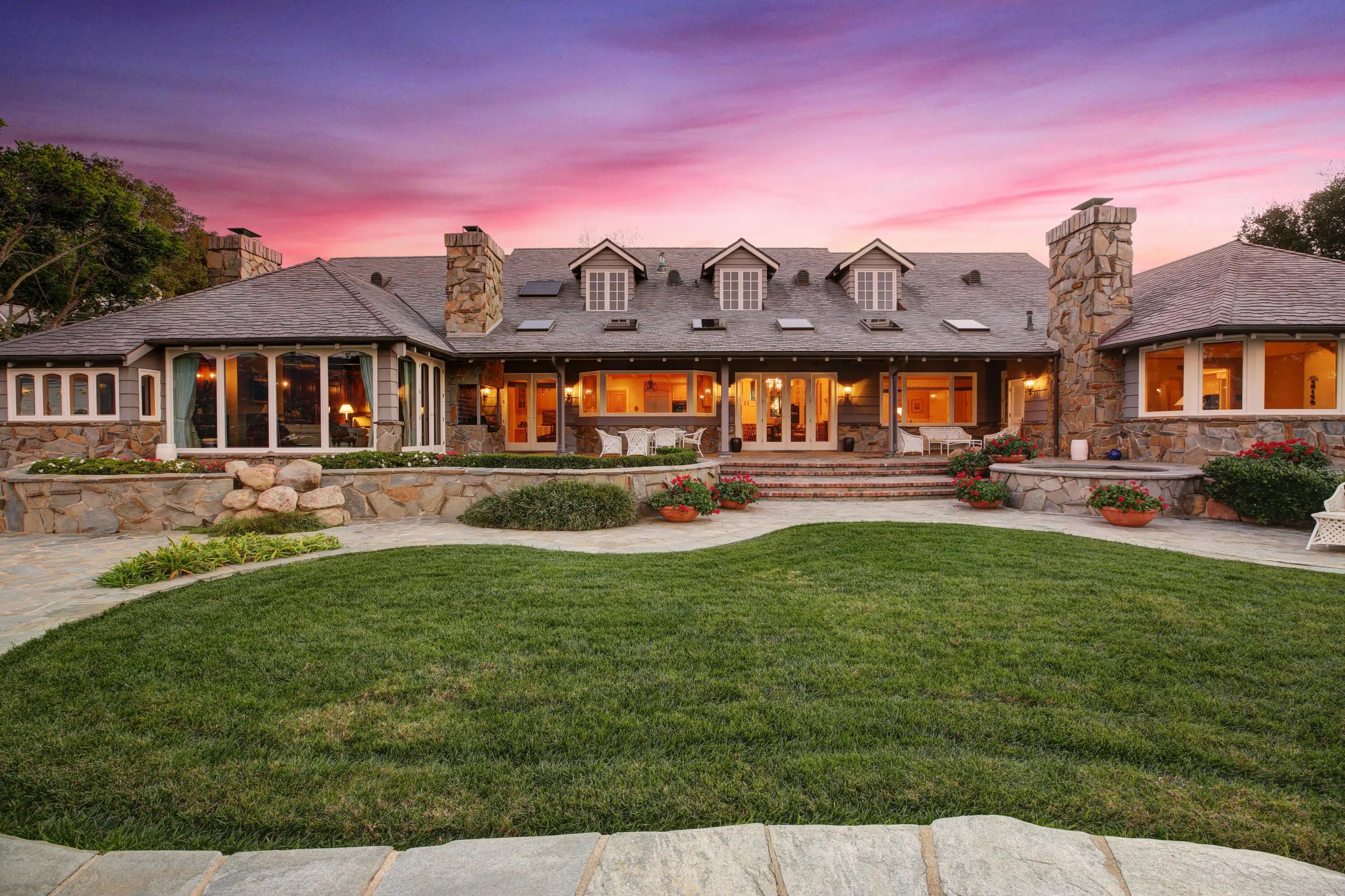 Photo of Listing #26-764