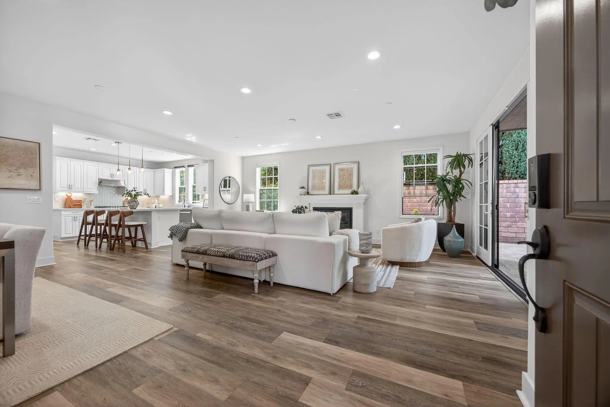 Photo of Listing #26-781