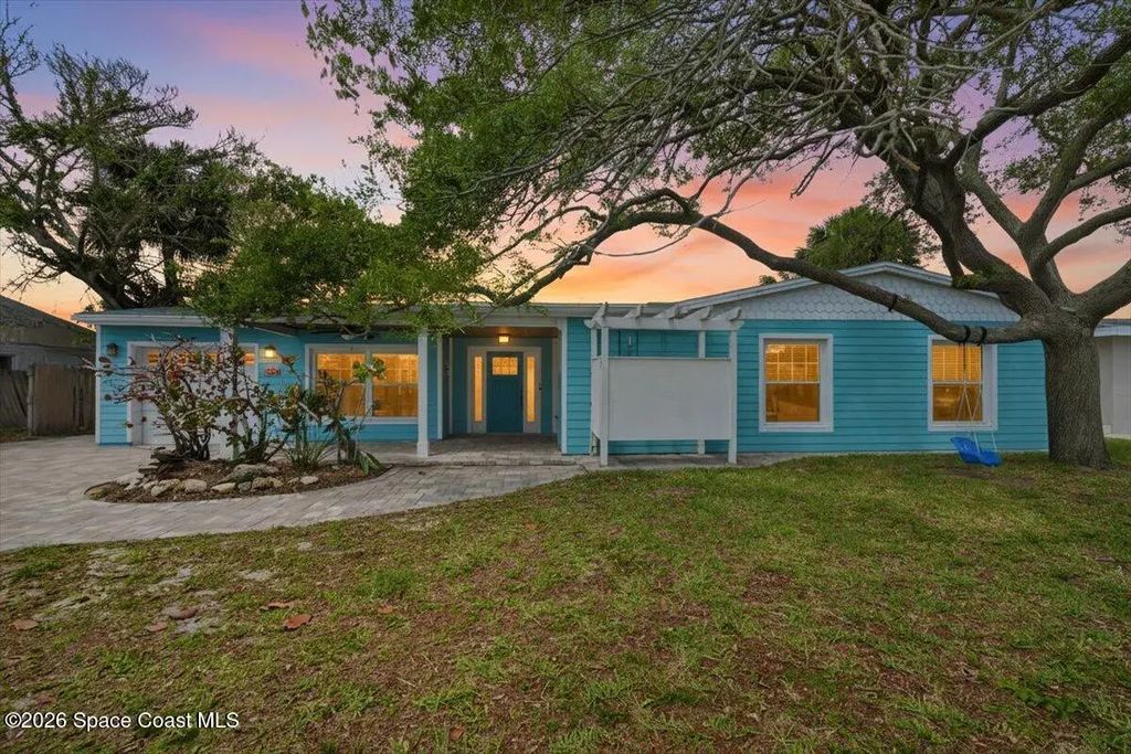 433 Blakey Boulevard, Cocoa Beach