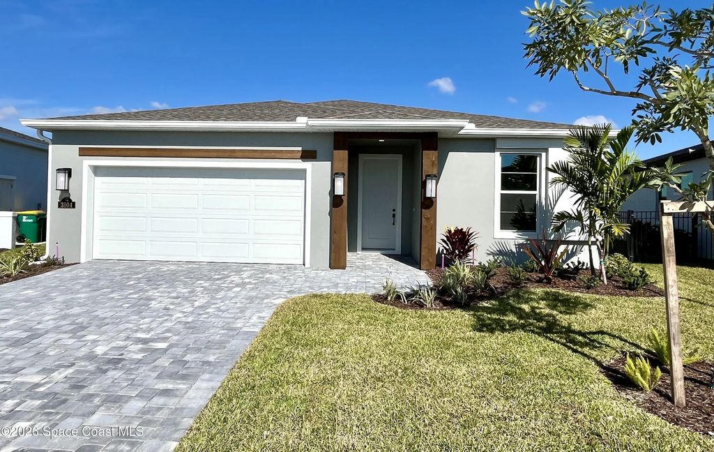 3104 Dampier Drive, Melbourne