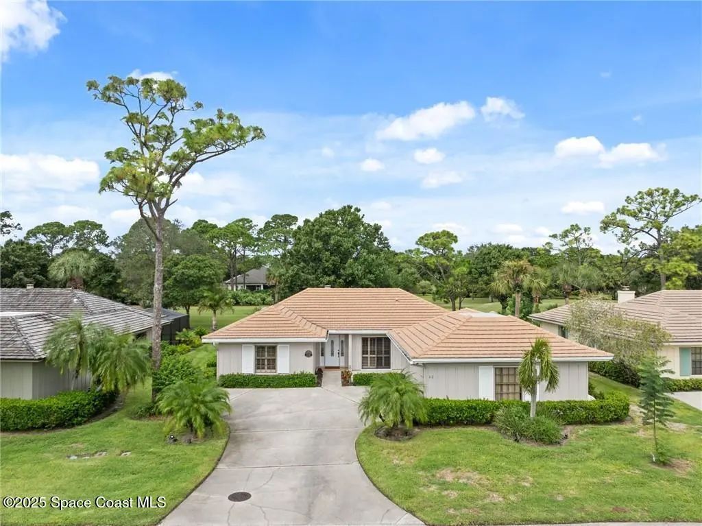 110 Prestwick Circle, Vero Beach