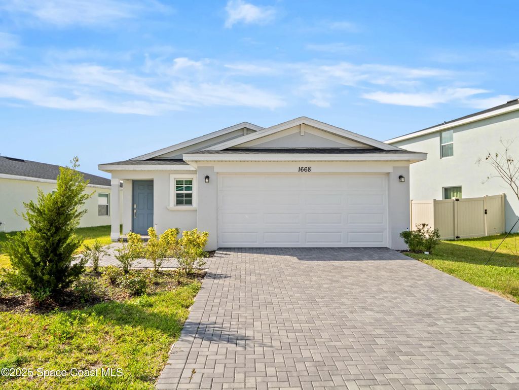 1668 Colebrook Circle Sw, Palm Bay