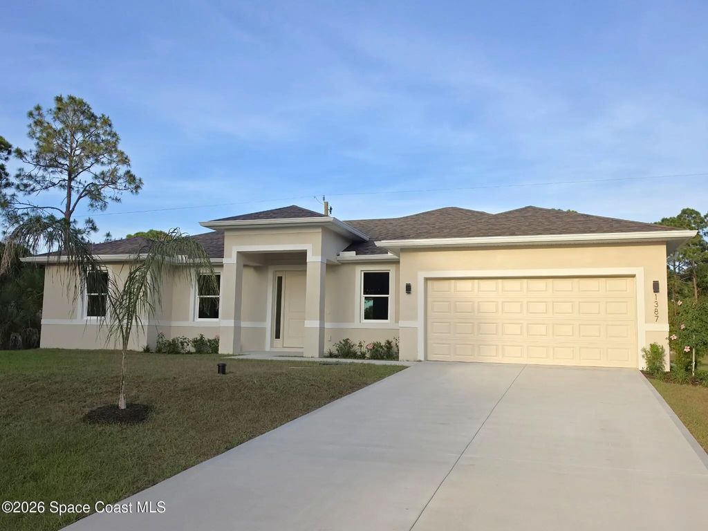 1387 Platt Avenue Sw, Palm Bay