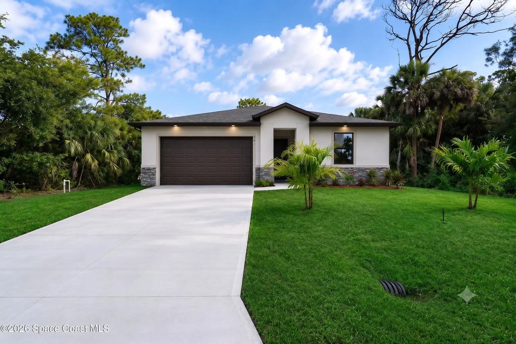 801 Gelaso Street Sw, Palm Bay
