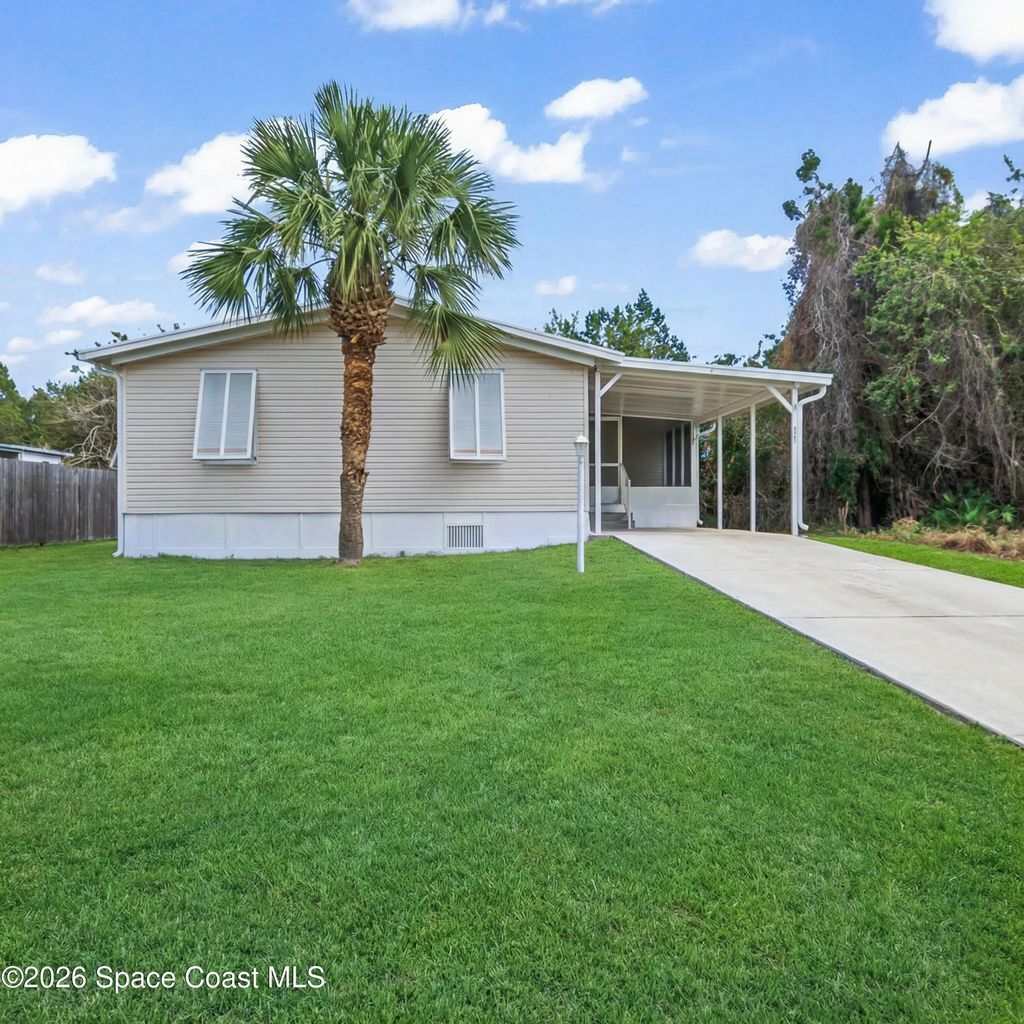 935 Falcon Drive, Micco
