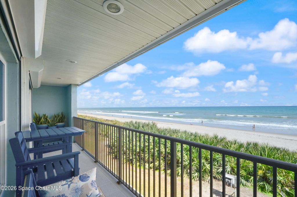 1923 Jimmy Buffett Memorial Highway C-3, Indian Harbour Beach