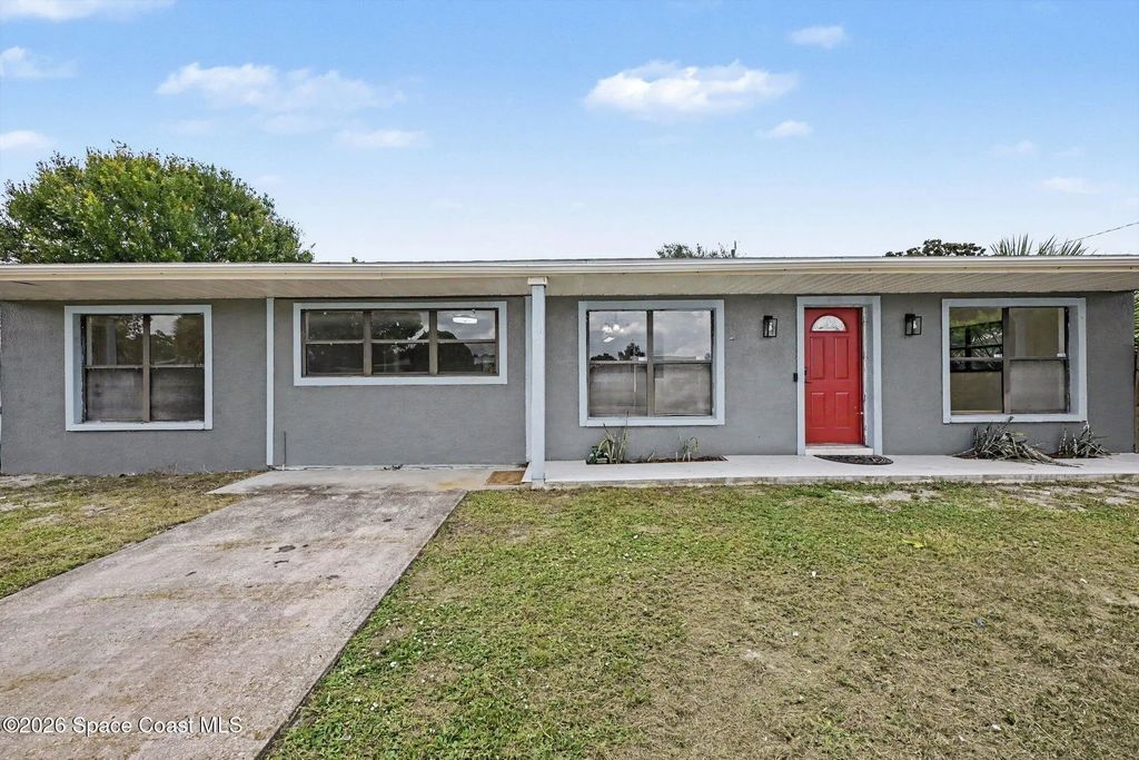2292 Lakeview Drive, Melbourne