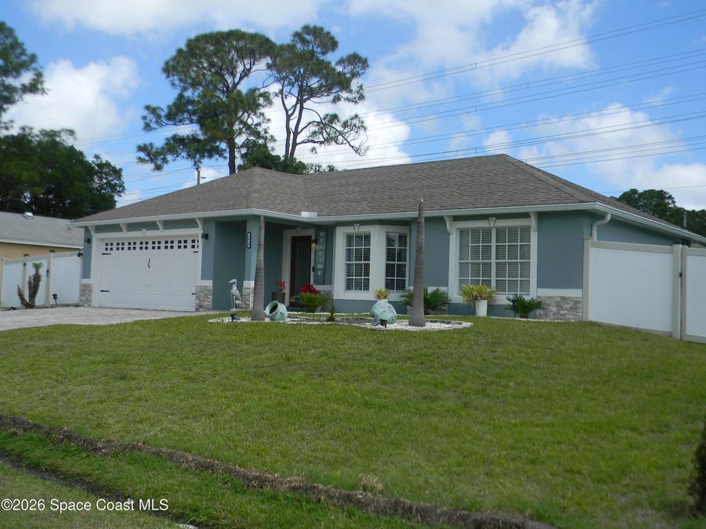 1619 Glencove Avenue Nw, Palm Bay