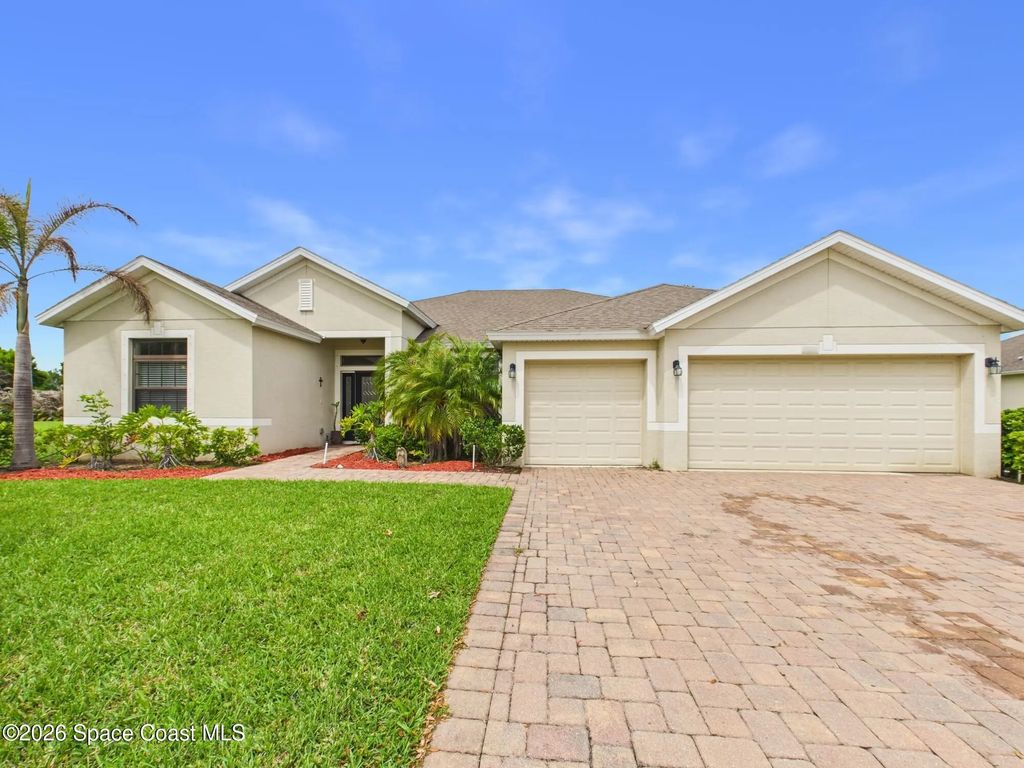 5919 Brae Burn Circle, Vero Beach