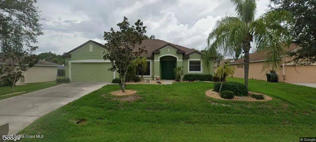 335 Fuller Street Se, Palm Bay