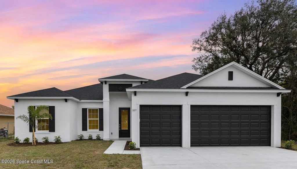 557 Castana Avenue Se 9, Palm Bay