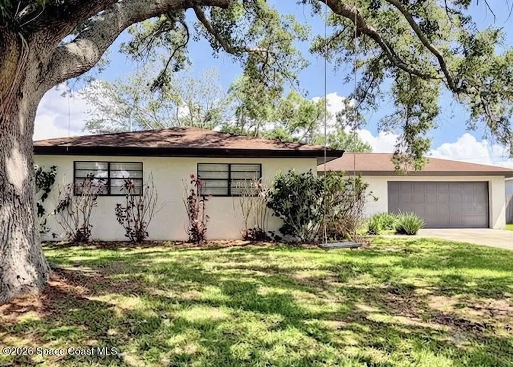 635 Firestone Street Ne, Palm Bay