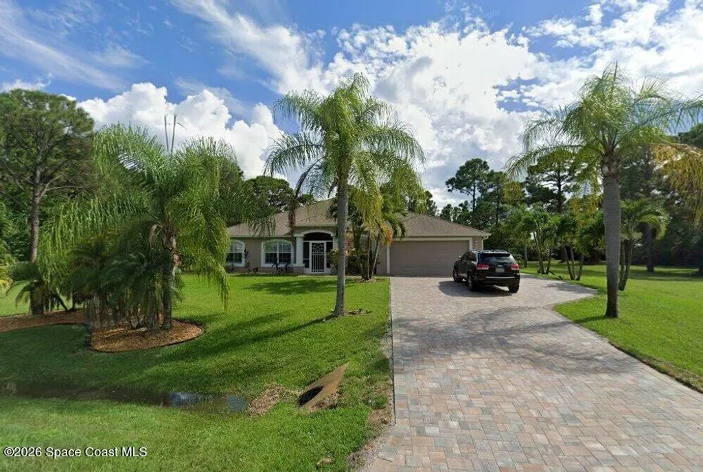 7100 Hacienda Drive, Grant