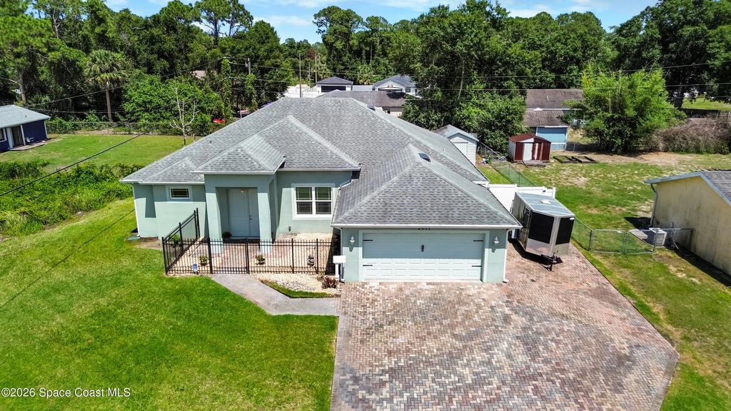 2811 Emerson Drive Se, Palm Bay