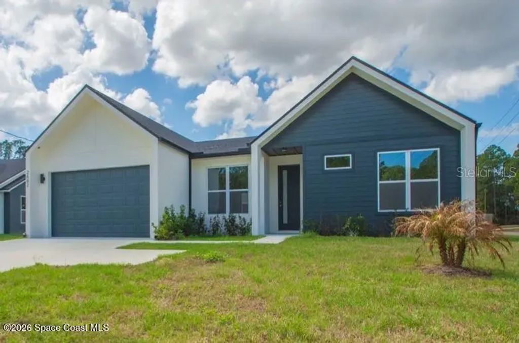 2602 De Groodt Road Sw, Palm Bay