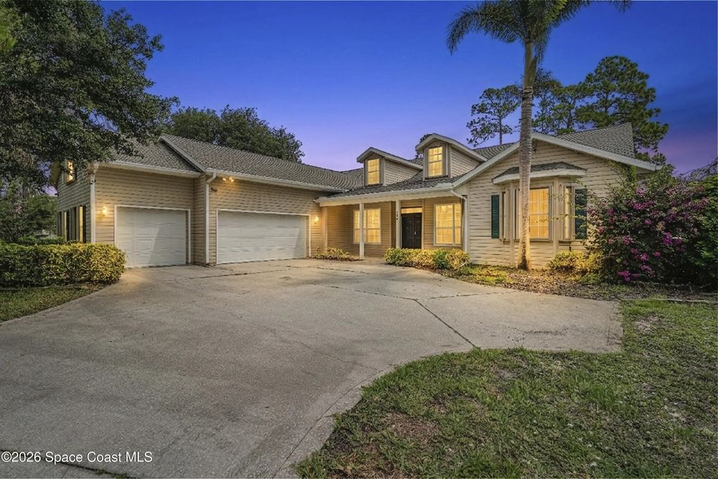 255 Brightwater Drive Se, Palm Bay