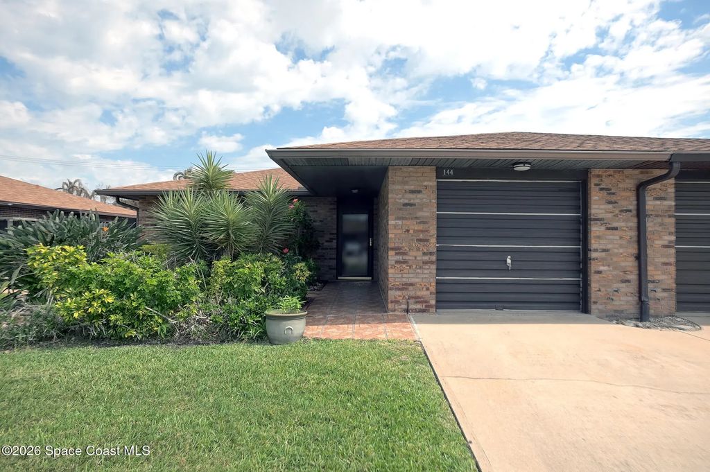 144 Normandy Place, Melbourne Beach