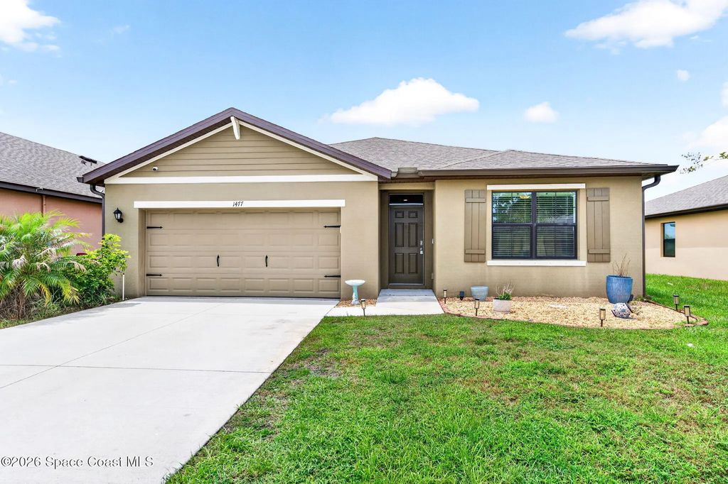 1477 Mineral Loop Drive Nw, Palm Bay