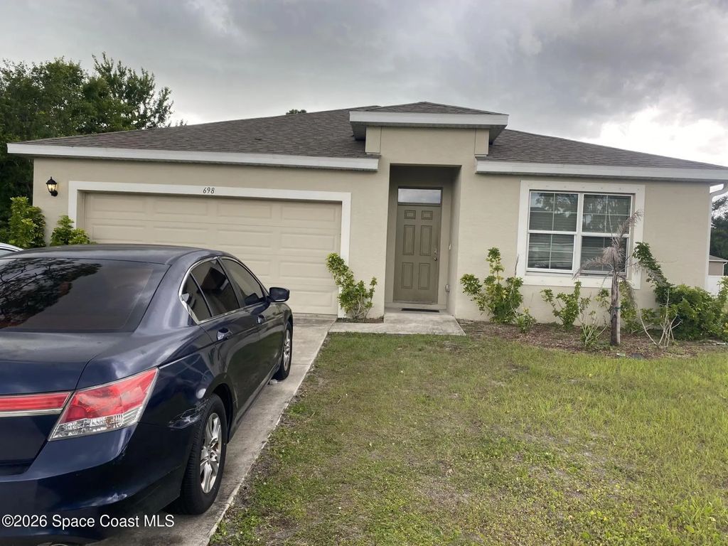 698 San Filippo Drive Se 698 San Filippo Drive, Palm Bay