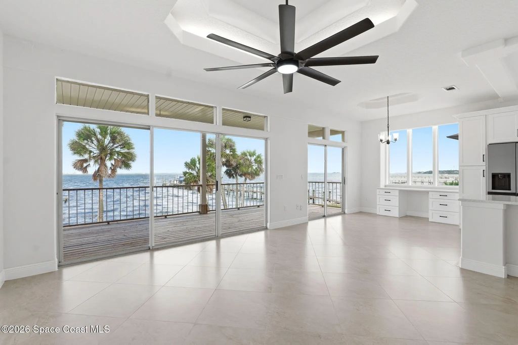5075 Dixie Highway Ne, Palm Bay
