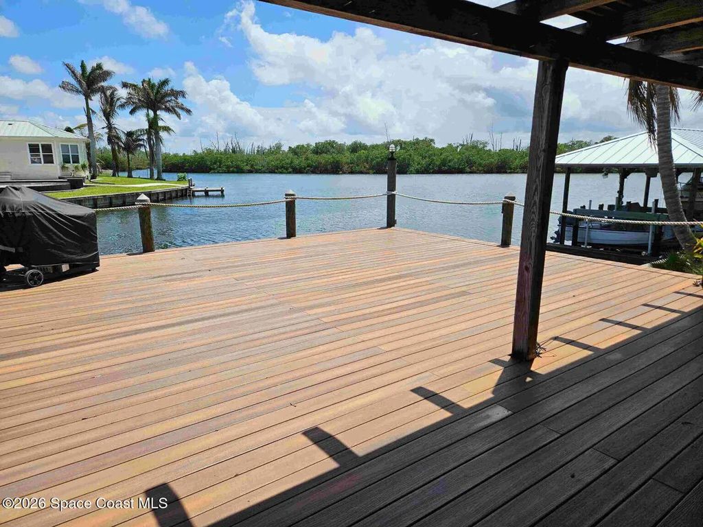 425 Arrowhead Lane, Melbourne Beach
