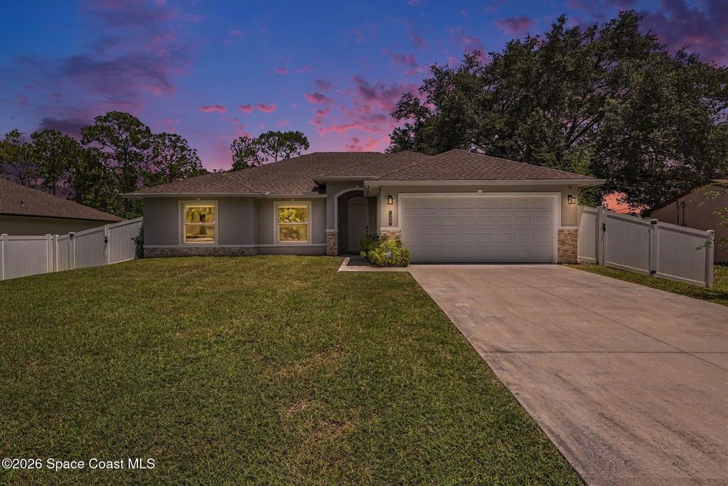 1257 Theresa Street Se, Palm Bay