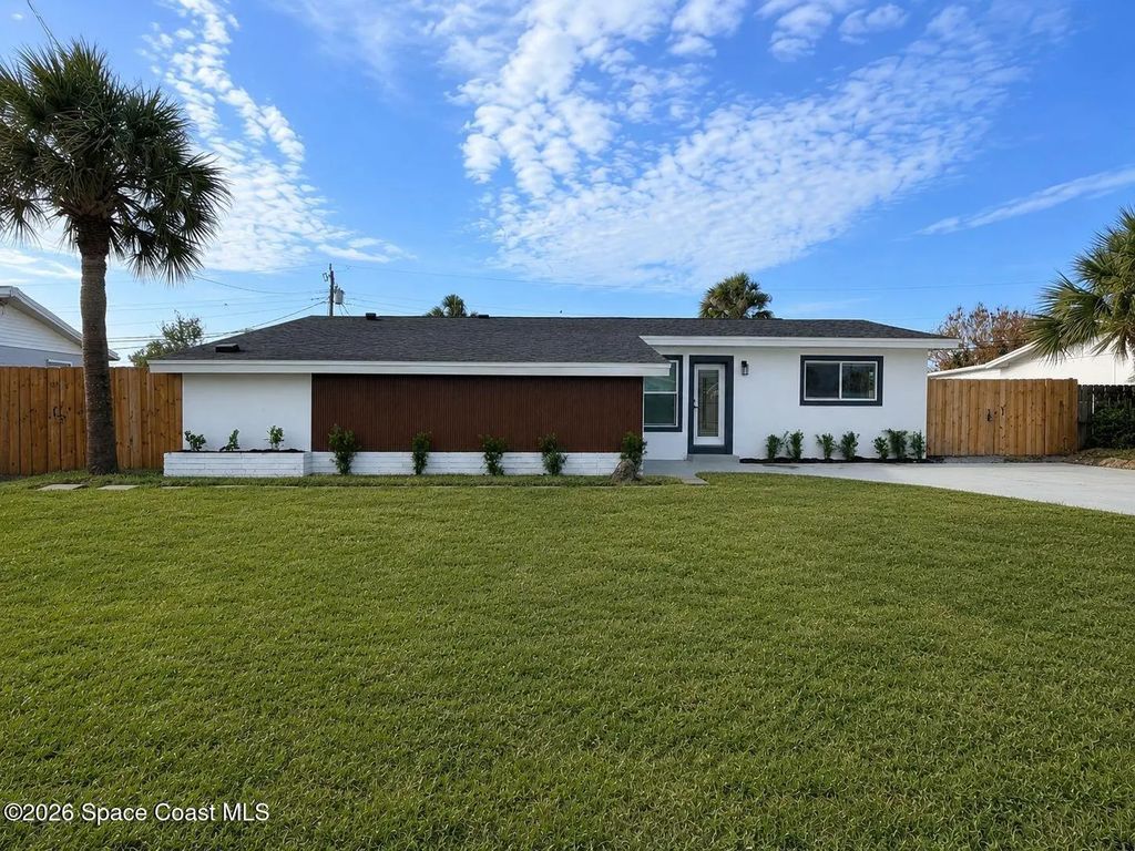 233 Ne 1 Street Ne, Satellite Beach