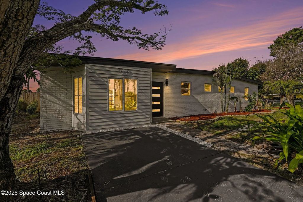 2007 Tyler Avenue, Melbourne