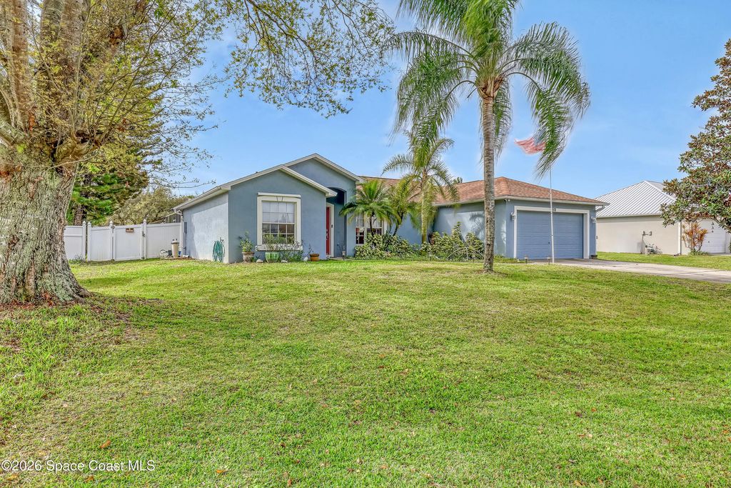938 Jettie Street Ne, Palm Bay