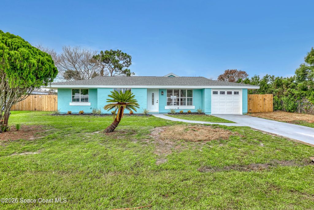 2010 Algeria Street Ne, Palm Bay