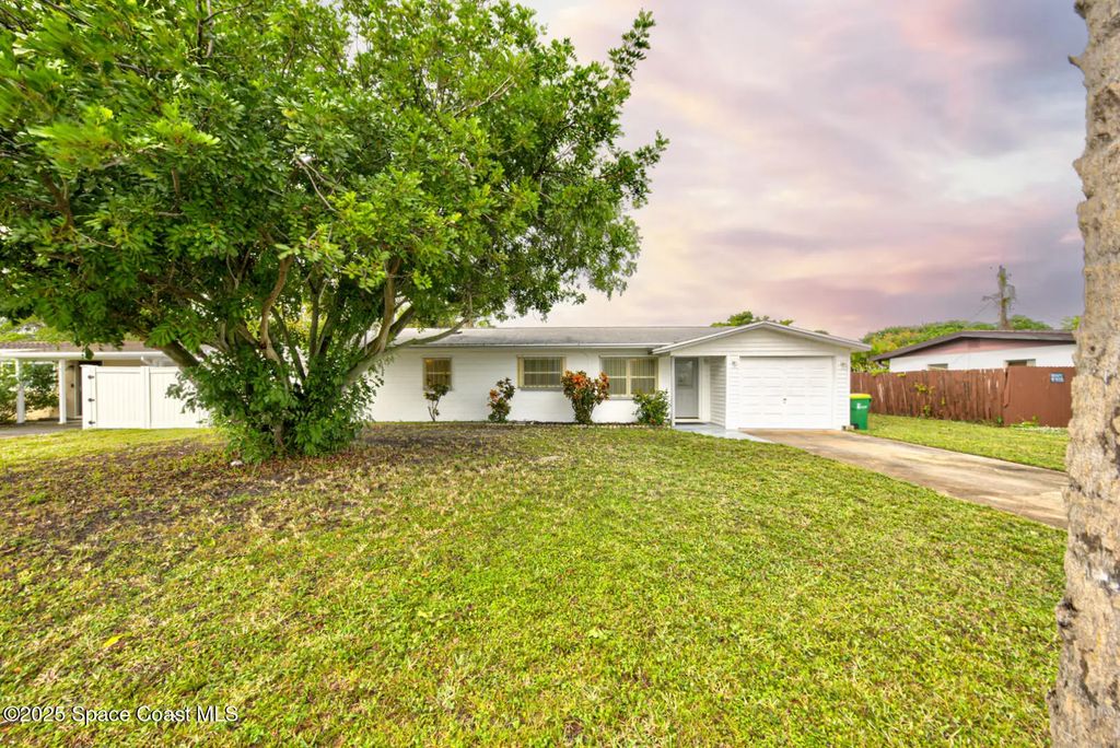 813 7th Street, Merritt Island