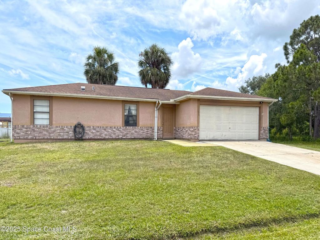 1470 Se Toy Street Se, Palm Bay